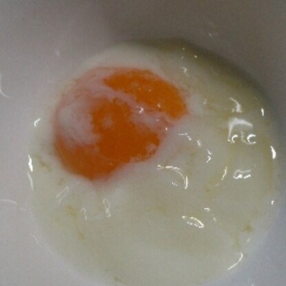 初めての温泉卵！大成功でした。これからの料理にじゃんじゃん使わせてもらいます(*^^*)